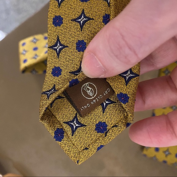 HICKEY FREEMAN Custom Tie 100%Silk NEW Embroidered - Picture 7 of 11